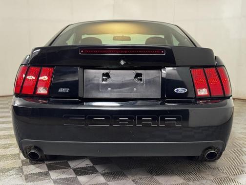 2003 Ford Mustang Base