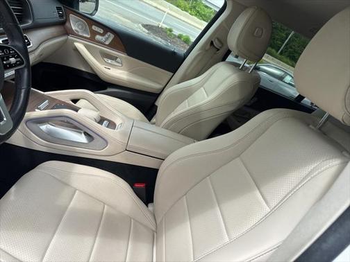 2022 Mercedes-Benz GLS 450 4MATIC