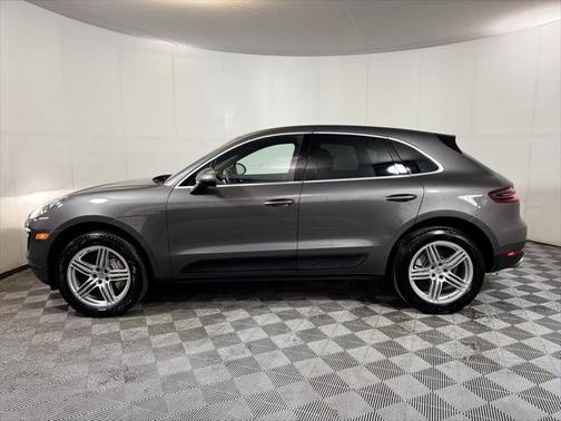 2015 Porsche Macan S