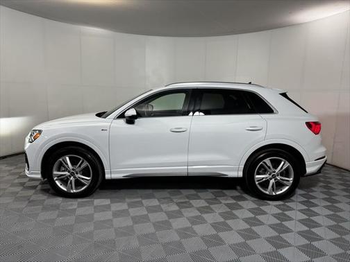 2022 Audi Q3 45 S line Premium Plus