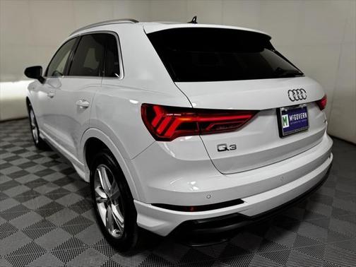 2022 Audi Q3 45 S line Premium Plus