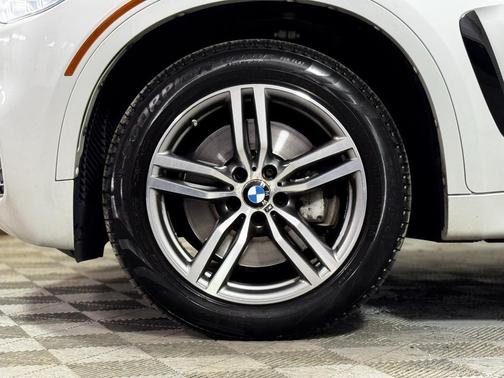 2016 BMW X6 xDrive50i