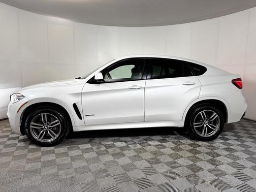 2016 BMW X6 xDrive50i