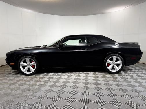 2009 Dodge Challenger SRT8