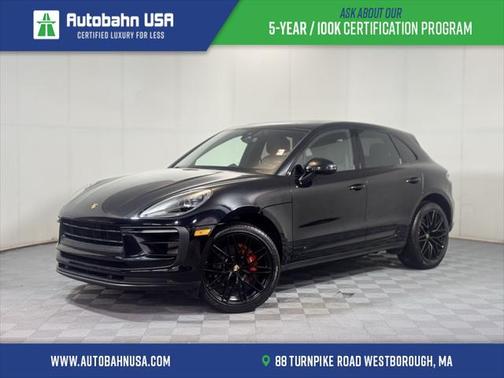 2023 Porsche Macan Base