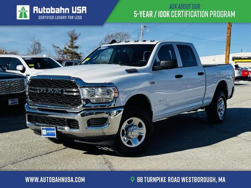 2022 RAM 2500 Tradesman Crew Cab 4x4 6'4' Box