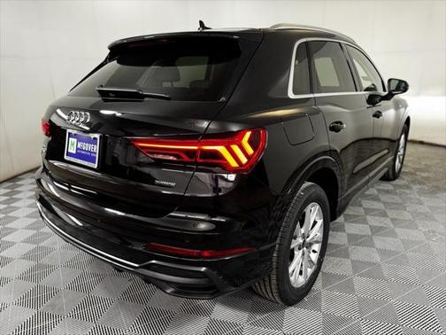 2022 Audi Q3 45 S line Premium Plus