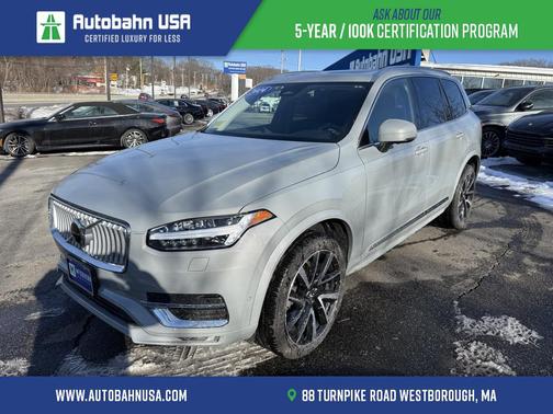 2024 Volvo XC90 B6 Plus Bright Theme 6-Seater