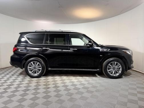 2020 INFINITI QX80 Luxe
