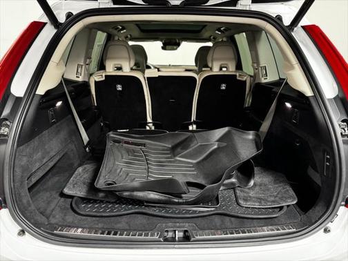 2017 Volvo XC90 T6 Inscription