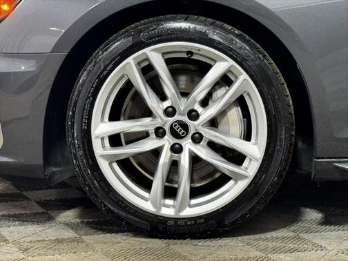 2022 Audi A4 45 S line Premium Plus