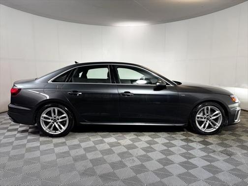 2022 Audi A4 45 S line Premium Plus