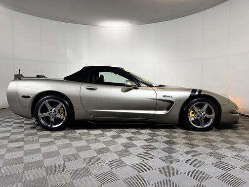 2000 Chevrolet Corvette Base