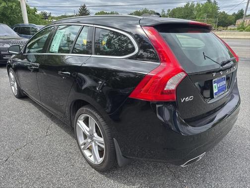 2016 Volvo V60 T5 Platinum