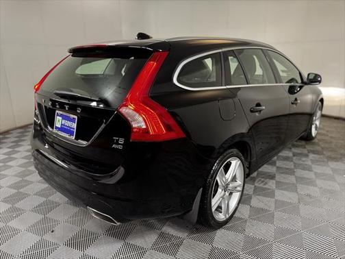 2016 Volvo V60 T5 Platinum