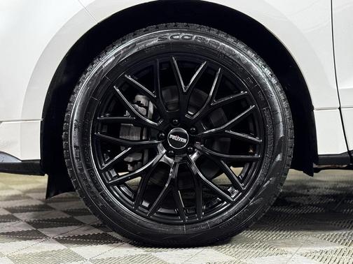 2021 Ford Edge ST Line