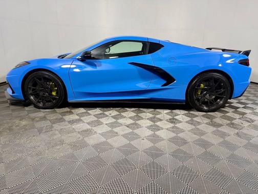 Rapid Blue 2023 Chevrolet Corvette Stingray w/2LT