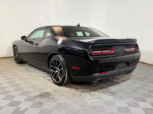 2018 Dodge Challenger R/T Scat Pack