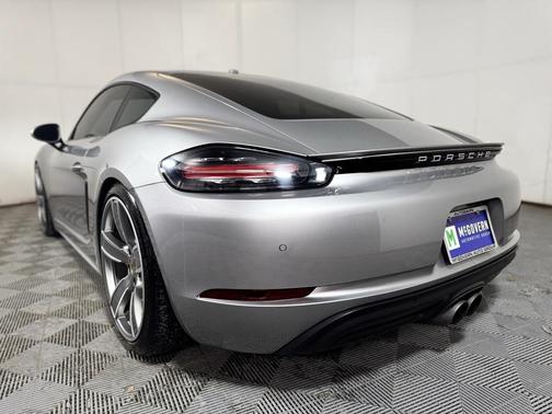 2019 Porsche 718 Cayman 