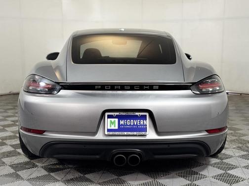 2019 Porsche 718 Cayman 