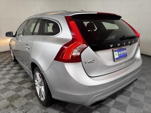 2015 Volvo V60 T5 Platinum
