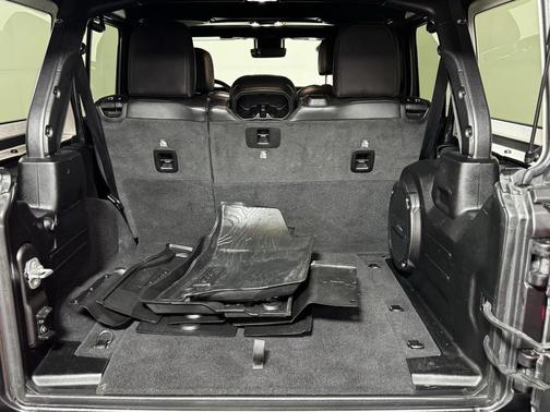 2021 Jeep Wrangler Unlimited Rubicon 392