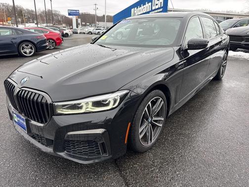 2021 BMW 750 i xDrive