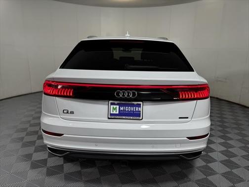 2023 Audi Q8 55 Premium Plus