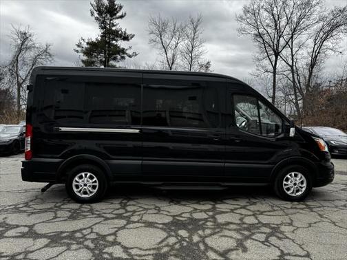 2022 Ford Transit-350 XLT