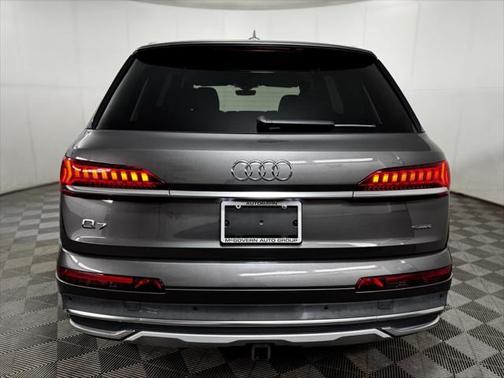 2021 Audi Q7 55 Premium Plus