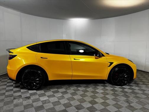 2022 Tesla Model Y Performance Dual Motor All-Wheel Drive