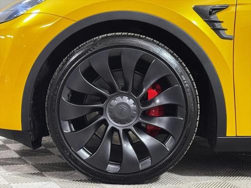 2022 Tesla Model Y Performance Dual Motor All-Wheel Drive