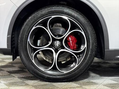 2023 Alfa Romeo Stelvio Ti