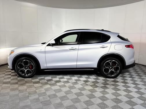 2023 Alfa Romeo Stelvio Ti