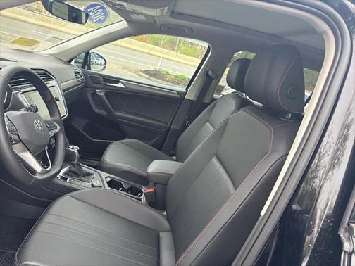 2024 Volkswagen Tiguan 2.0T Wolfsburg Edition