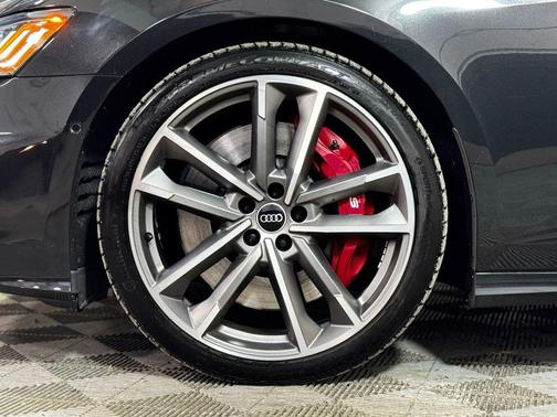 Daytona Gray Pearl Effect 2021 Audi S6 2.9T Prestige