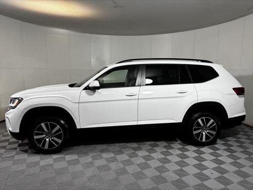 2022 Volkswagen Atlas 2.0T SE