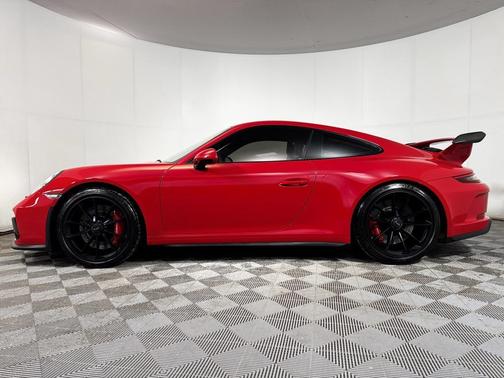 2018 Porsche 911 GT3