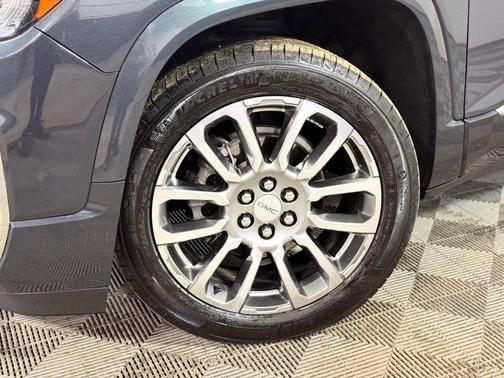 Hunter Metallic 2023 GMC Acadia Denali