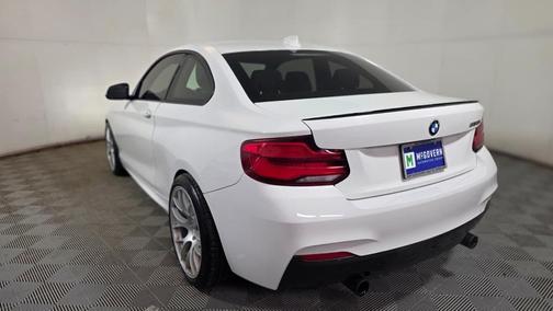 2018 BMW M240 i