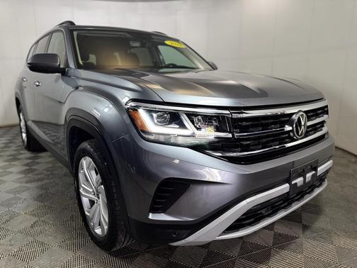2022 Volkswagen Atlas 2.0T SE w/Technology 4MOTION