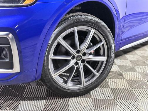 Blue Metallic 2023 Audi SQ5 3.0T Premium Plus