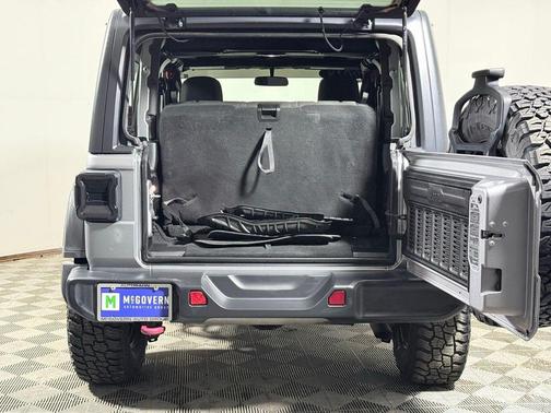 Billet Silver Metallic Clearcoat 2018 Jeep Wrangler Rubicon