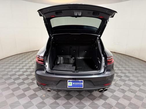 2017 Porsche Macan S