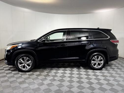 2016 Toyota Highlander LE Plus