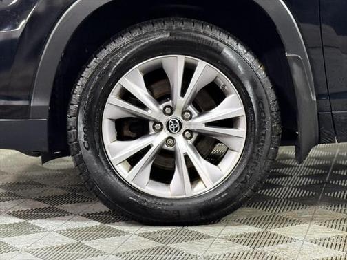 2016 Toyota Highlander LE Plus