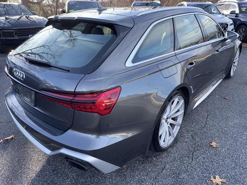 2023 Audi RS 6 Avant 4.0T