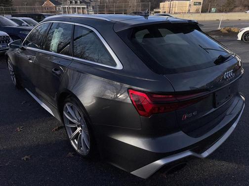 2023 Audi RS 6 Avant 4.0T