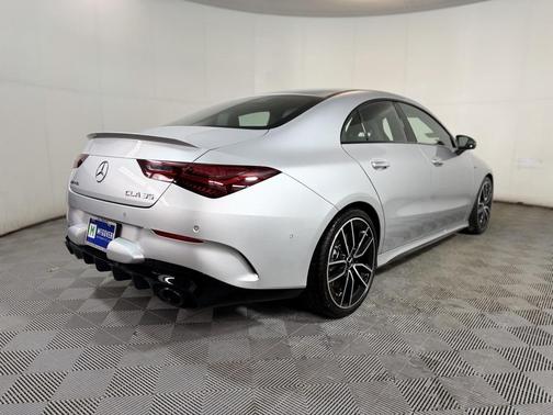 2024 Mercedes-Benz AMG CLA 35 4MATIC