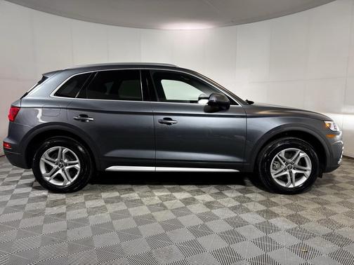 2018 Audi Q5 2.0T Tech Premium